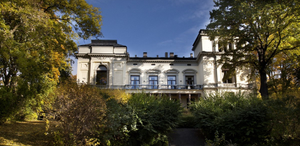 DNVA bygning fra hagen